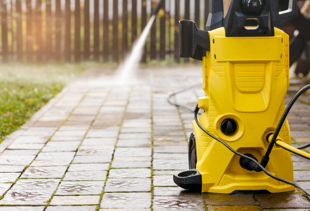 Best Pool Deck Cleaning  in Lincoln, AR